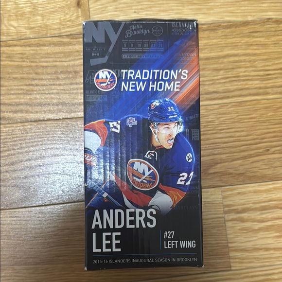 Anders Lee Bobblehead with Green Jersey - Picture 3 of 3